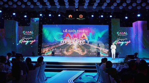 Tập đoàn Hưng Thịnh chính thức ra mắt “Vương quốc không ngủ” Bizhouse Canal District