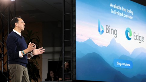 Microsoft chuẩn bị thương mại hóa AI bằng quảng cáo