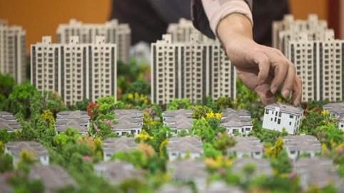 Tránh rủi ro kép, ngân hàng giám sát chặt chẽ dòng tiền vào lĩnh vực bất động sản