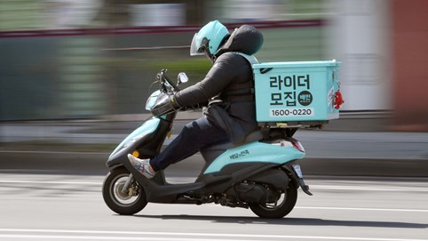 Dân ngại mua xe máy điện, Hàn Quốc thí điểm cải tạo xe xăng cũ bằng cách thay thế động cơ đốt trong bằng động cơ điện và pin