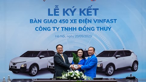 Lado Taxi mua thêm 300 xe VinFast VF 5 Plus để mở rộng dịch vụ taxi điện