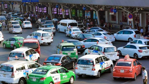 Vì sao xe vận tải phải đổi màu biển số?