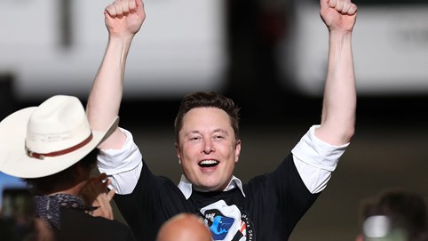 Elon Musk: Thiên tài hay kẻ chuyên đi bán ảo tưởng?