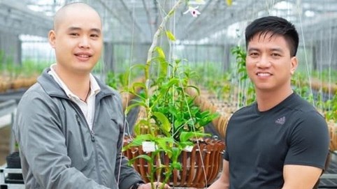 Bị chỉ trích dù ủng hộ 11,7 tỷ đồng chống Covid, đại gia lan đột biến nói: “Người quân tử sống là để cho đi”