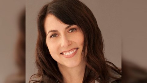 Sau ly hôn, vợ cũ của ông chủ Amazon cam kết cho đi