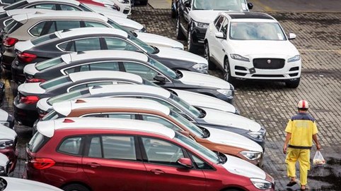 Ô tô Thái Lan dưới 9 chỗ tràn về Việt Nam