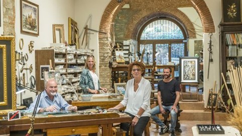 Commesso Fiorentino – nghệ thuật tranh khảm Ý