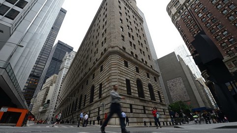 WSJ: Sau đại dịch, kinh tế Mỹ sẽ phục hồi hình chữ K khi người giàu ngày một giàu hơn