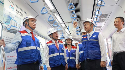 Metro Số 1 ra mắt