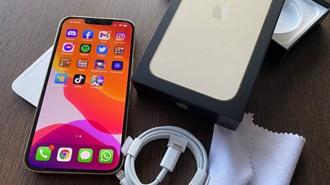Bán iPhone nhưng không kèm sạc, Apple bị Brazil phạt 19 triệu USD