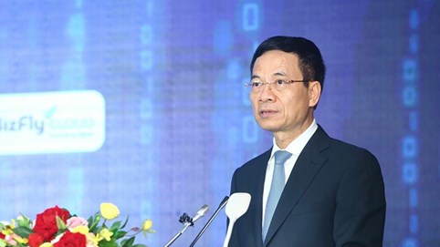 Bộ trưởng Nguyễn Mạnh Hùng: Phát triển thành phố thông minh, hãy bắt đầu từ nỗi đau lớn nhất