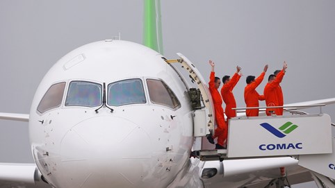 Mỹ sắp chặn đường ra mắt của máy bay nội địa Trung Quốc