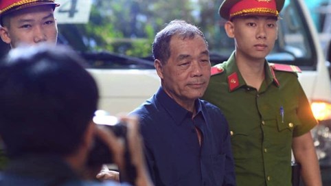 'Đại gia' Trầm Bê phải 'móc túi' tiền tỷ để bồi thường thiệt hại?