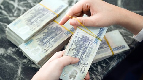 Lao đao vì Covid, thưởng Tết 2021 sẽ thế nào?