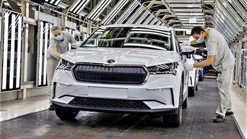 Cạnh tranh khốc liệt, công ty con của Volkswagen cân nhắc rời Trung Quốc