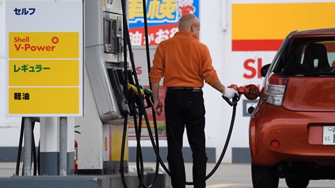 Nhật Bản sẽ cấm bán xe chạy xăng từ năm 2035