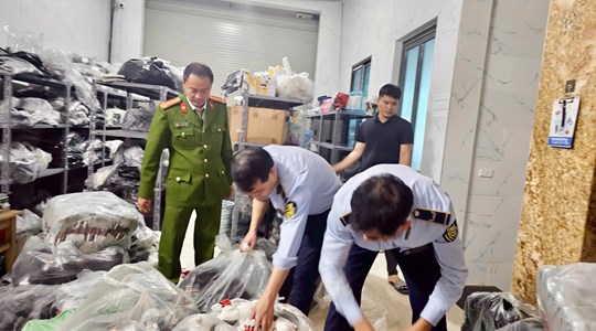 Ứng dụng công nghệ truy quét hàng giả, hàng nhái trên sàn thương mại điện tử