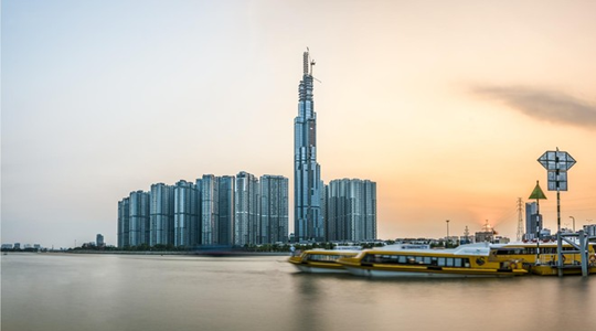 Vingroup (VIC) dừng cuộc chơi tại đường sắt Bắc - Nam: Dồn lực cho siêu đô thị 9.000ha và sân vận động lớn nhất thế giới