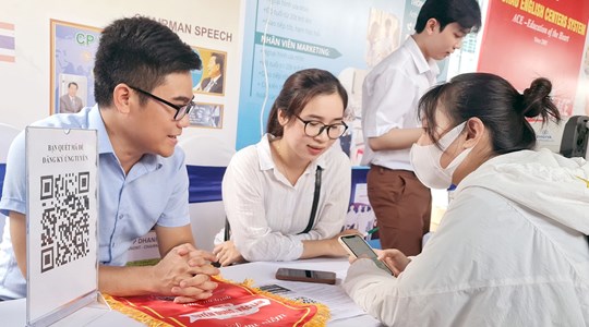 Thị trường tuyển dụng 2026: Doanh nghiệp siết chặt hiệu suất, dồn lực cho nhân tài số và chiến lược đãi ngộ bền vững