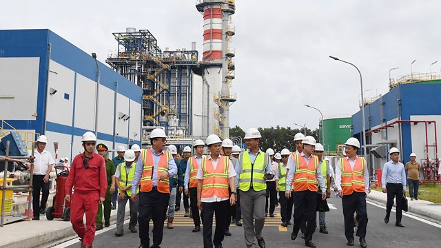 Đẩy nhanh tiến độ các dự án điện tại TPHCM và Đồng Nai