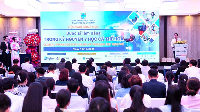 Hội nghị dược lâm sàng 2025: Dược sĩ lâm sàng trong kỷ nguyên y học cá thể hóa - nâng tầm vai trò chuyên môn