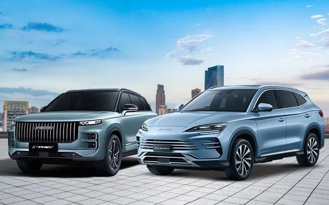 Cuộc chiến giá ngay từ khi ra mắt của BYD Sealion 6 và Jaecoo J7 thể hiện rõ tình trạng của ngành ô tô Trung Quốc. Cuộc chiến giá ngay từ khi ra mắt của BYD Sealion 6 và Jaecoo J7 thể hiện rõ tình trạng của ngành ô tô Trung Quốc.