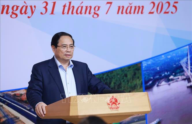 Thủ tướng Phạm Minh Chính chủ trì hội nghị. Ảnh: Dương Giang/TTXVN