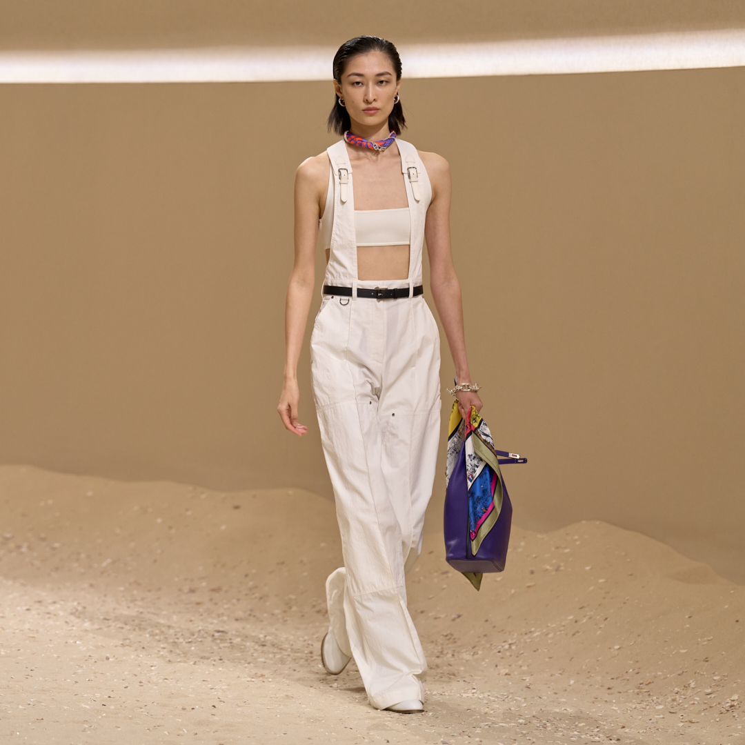 Hermès Xuân - Hè 2026: 'Dây cương buông lơi' lạt mềm buộc chặt - Ảnh 9