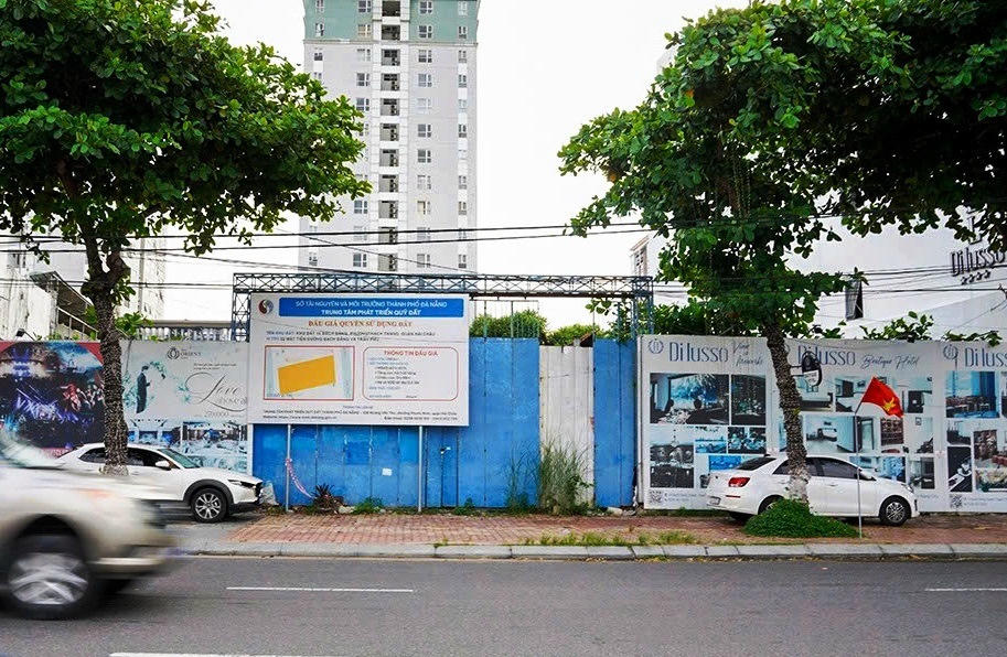Lô đất số 16 Bạch Đằng, phường Hải Châu, một trong những vị trí đắc địa nhất tại trung tâm thành phố.
