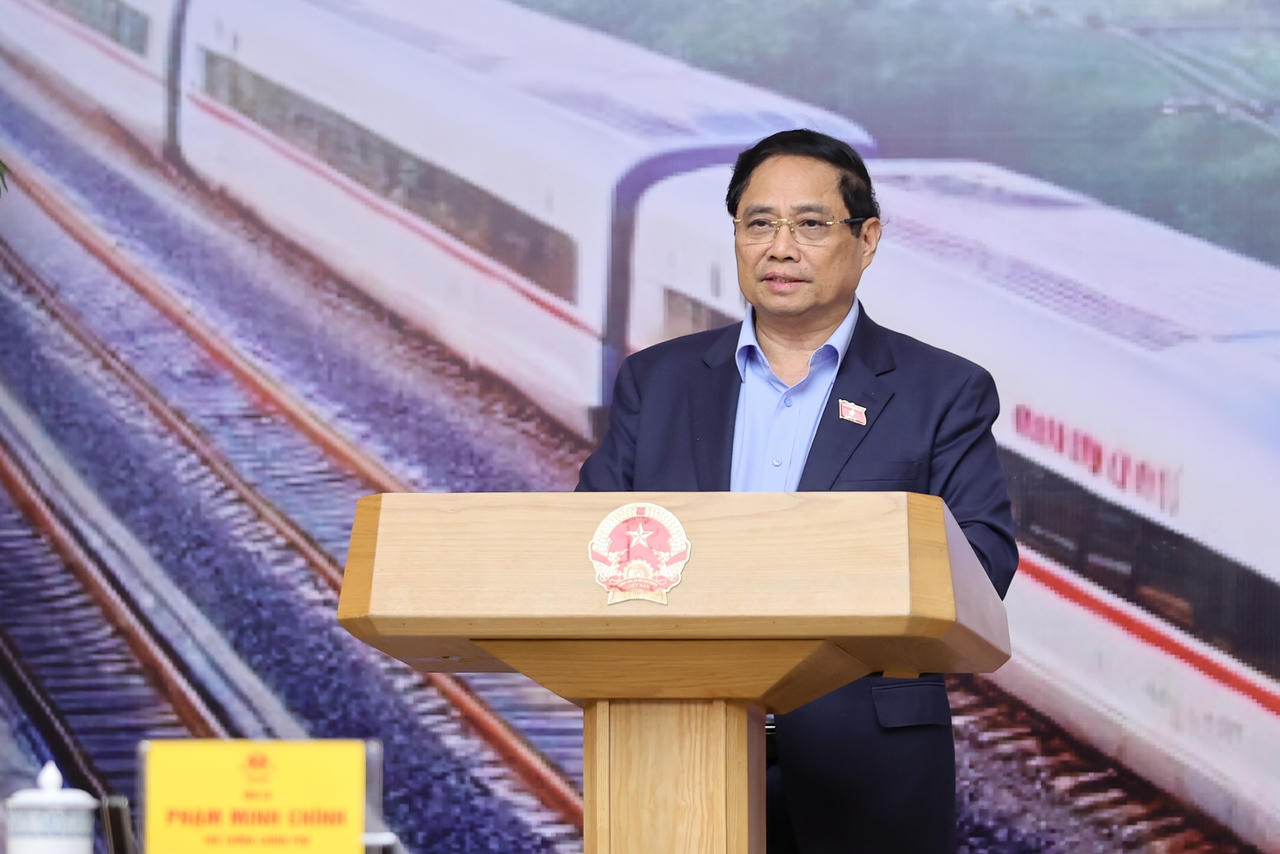 Thủ tướng Phạm Minh Chính yêu cầu quá trình triển khai các dự án phải bảo đảm chất lượng, kỹ thuật, tiến độ, hiệu quả, khả thi. Ảnh: VGP