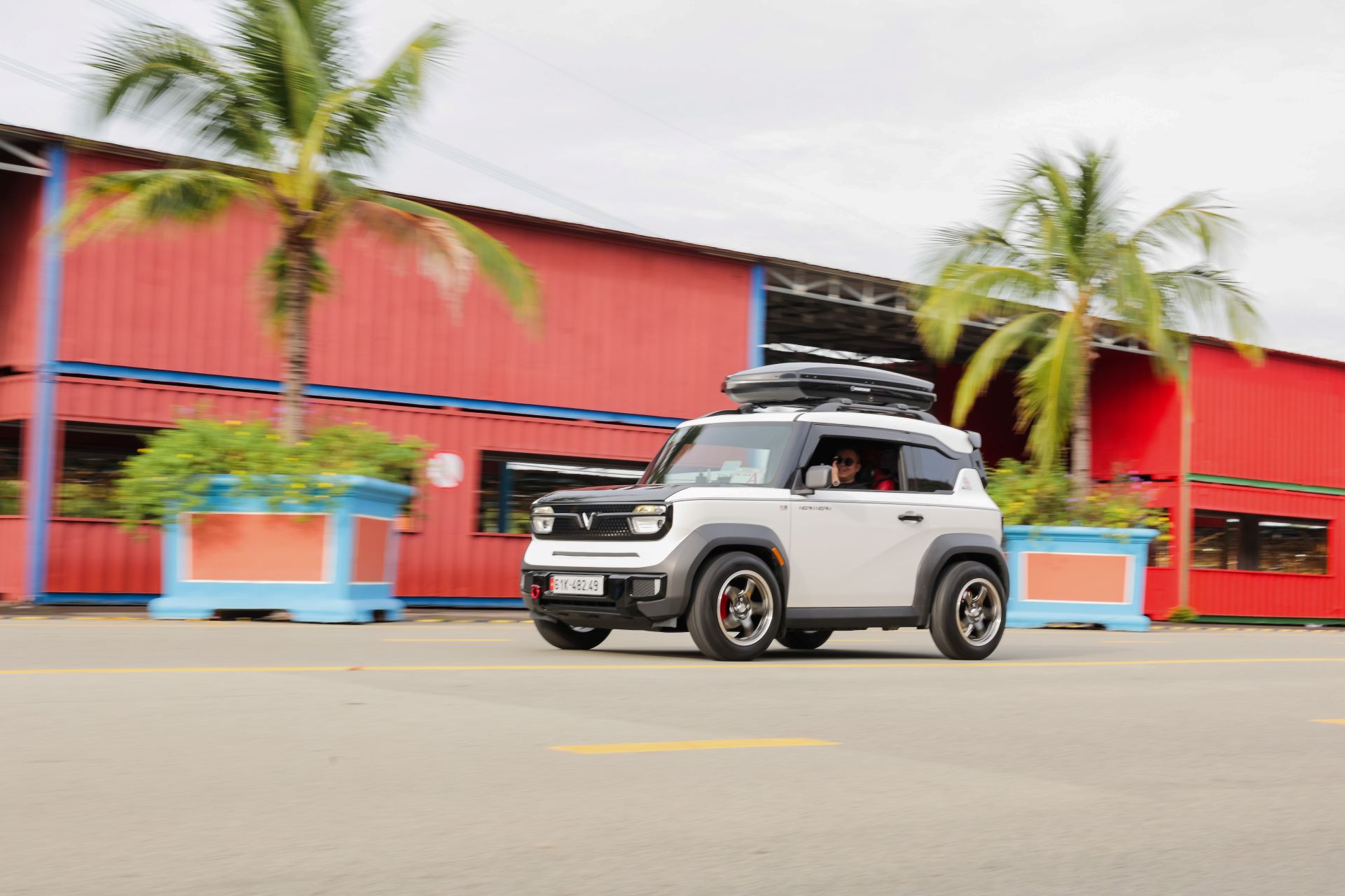 VinFast VF 3 – Xe ‘hợp gu’ những người sành điệu và sáng tạo  - Ảnh 1