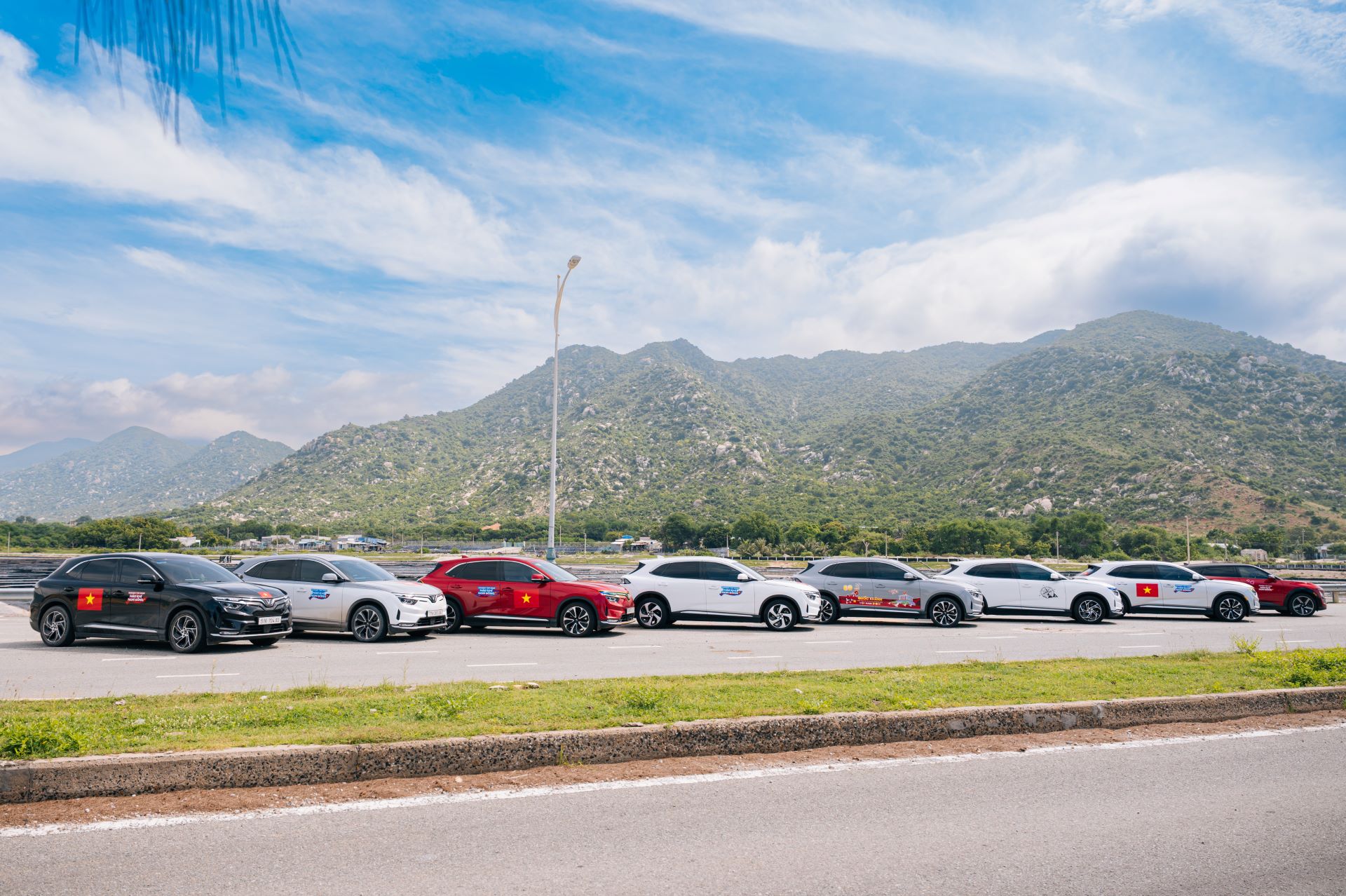 SUV 5 chỗ nào đáng cân nhắc nhất trong mùa cao điểm mua sắm cuối năm? - Ảnh 2