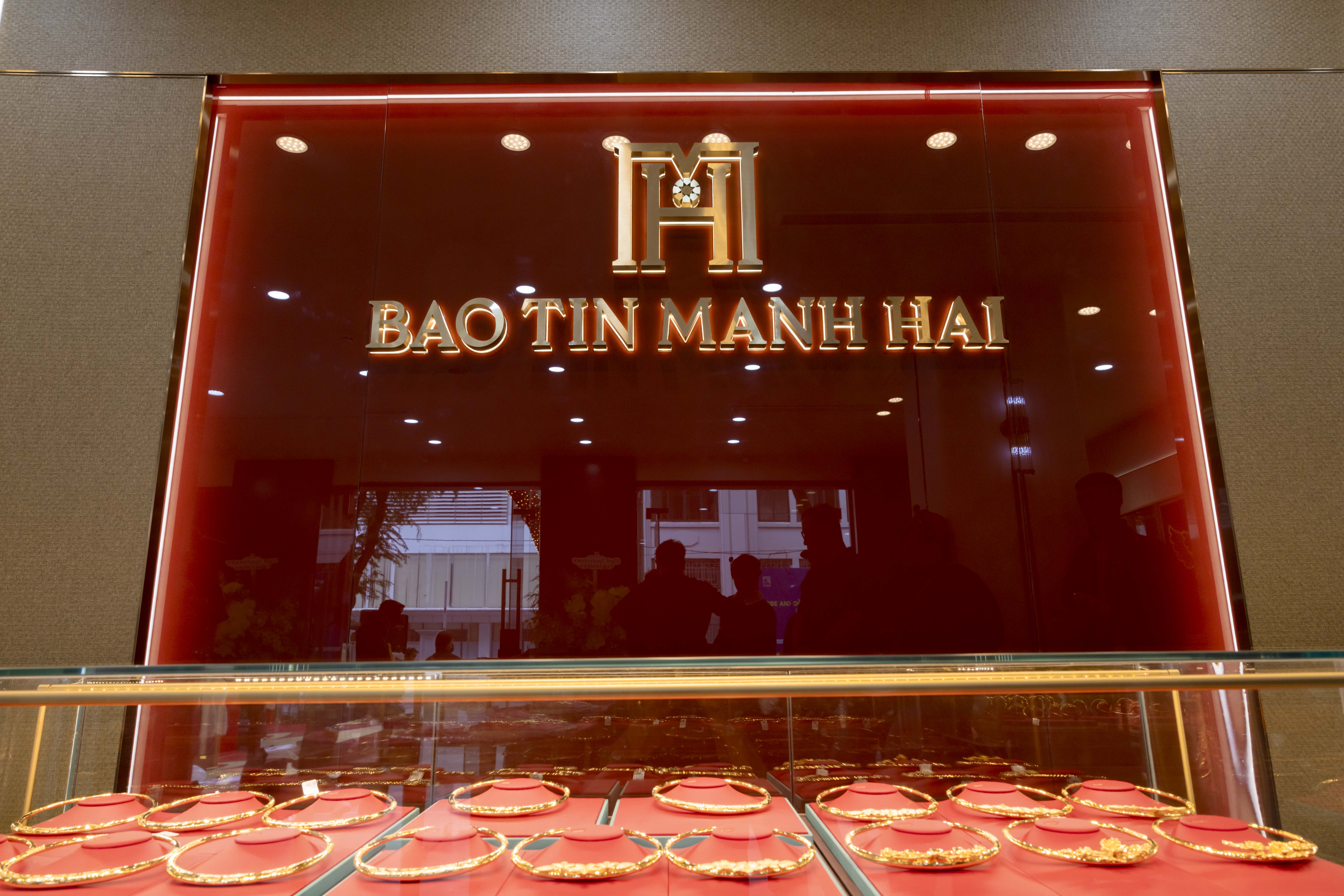 Bảo Tín Mạnh Hải công bố chiến lược ‘điểm đến vàng 24k’ và mục tiêu phủ sóng toàn quốc nhân 'Kỷ niệm 33 năm thành lập' - Ảnh 12 Bảo Tín Mạnh Hải công bố chiến lược ‘điểm đến vàng 24k’ và mục tiêu phủ sóng toàn quốc nhân 'Kỷ niệm 33 năm thành lập' - Ảnh 12