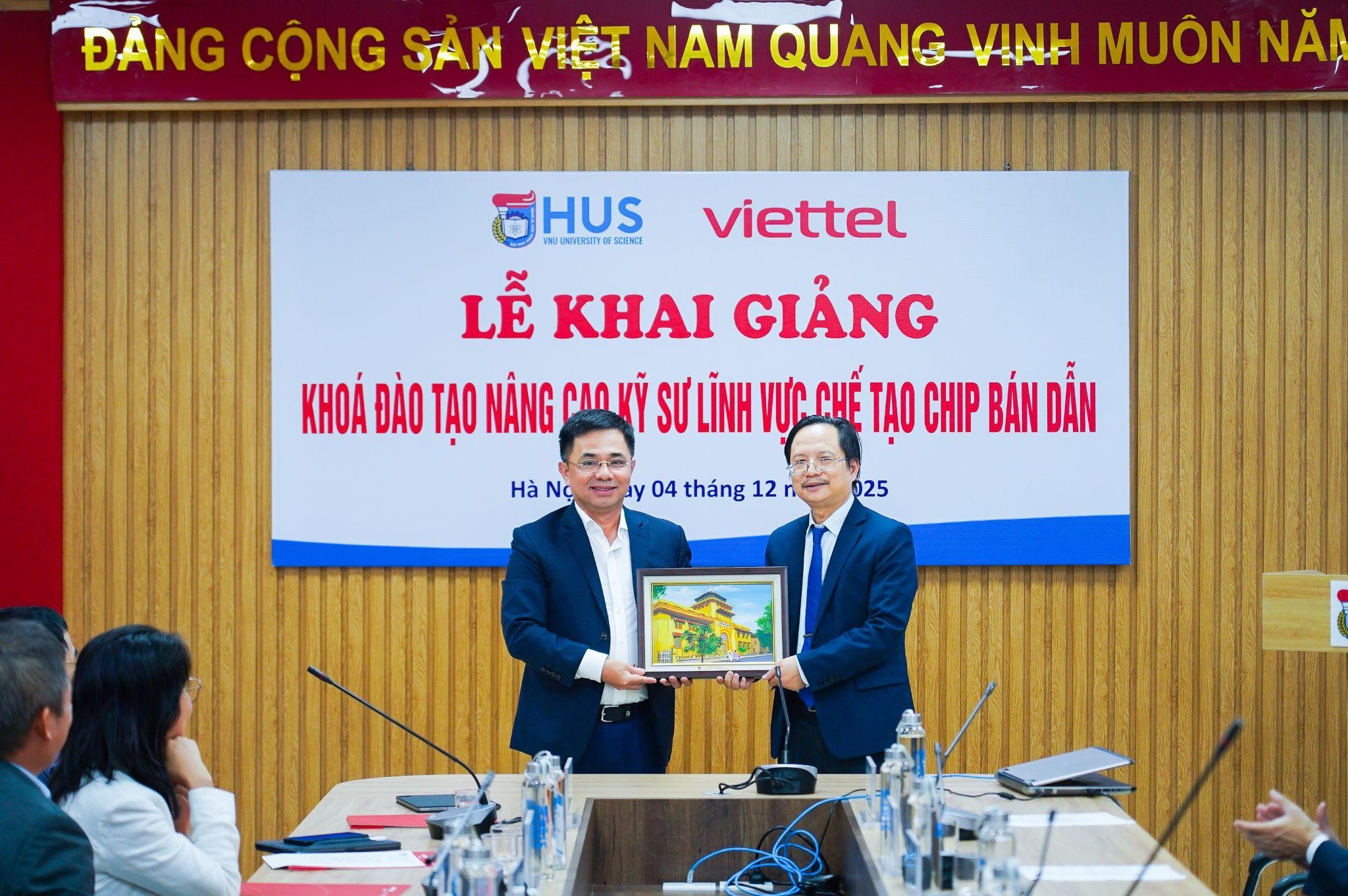 Viettel sẵn sàng cho quá trình triển khai Đề án nhà máy chế tạo chip bán dẫn Viettel