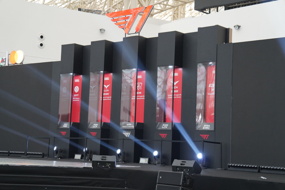 Những đặc quyền chưa từng có T1 dành cho fan Liên Minh Huyền Thoại Việt - Ảnh 4 Những đặc quyền chưa từng có T1 dành cho fan Liên Minh Huyền Thoại Việt - Ảnh 4