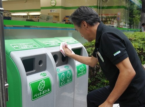 Ván đấu cuối cùng của Chủ tịch FamilyMart: Từ tay chơi hiếu thắng trở thành vị lãnh đạo có biệt tài tái sinh - Ảnh 2