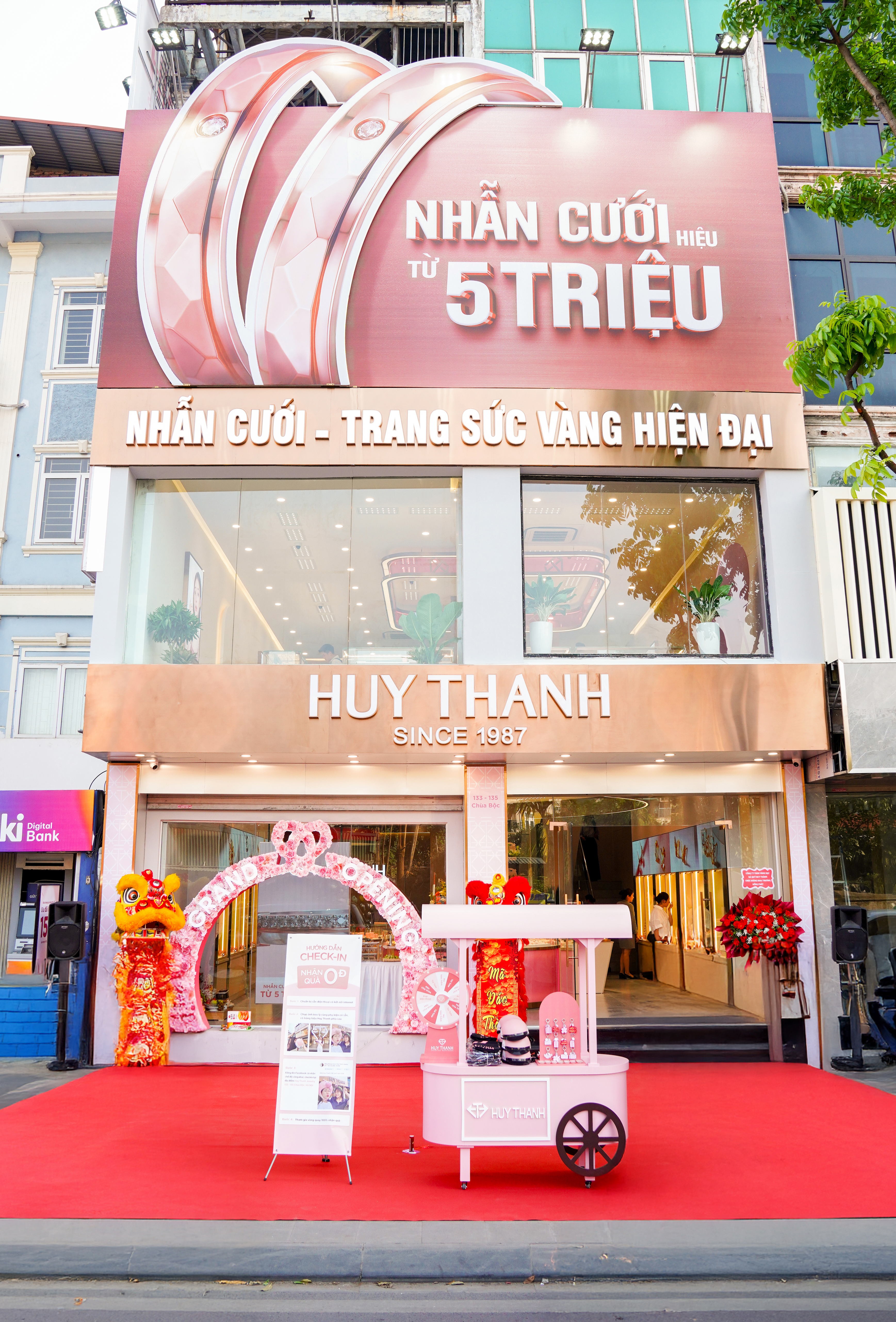 Huy Thanh Jewelry khai trương cơ sở 26 tại Ch&#249;a Bộc (H&#224; Nội) - Khẳng định đẳng cấp trang sức đương đại - Ảnh 1
