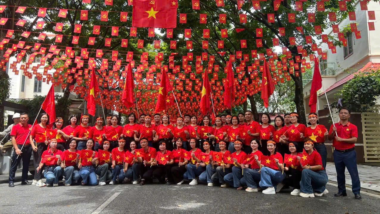Trường THCS Ngô Văn Sở (phường Lào Cai): Hòa nhịp lịch sử, vững bước vào năm học mới - Ảnh 1 Trường THCS Ngô Văn Sở (phường Lào Cai): Hòa nhịp lịch sử, vững bước vào năm học mới - Ảnh 1
