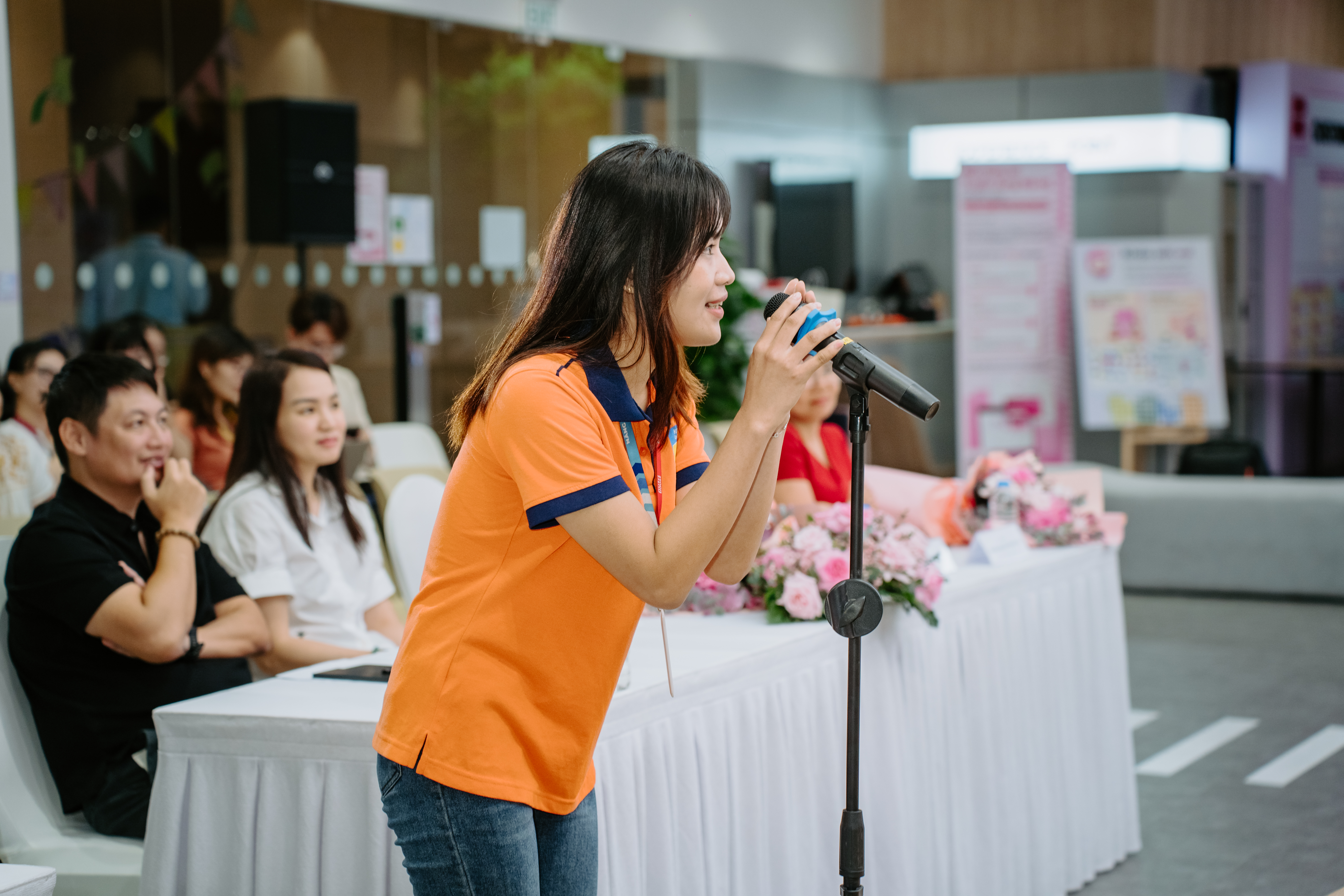  Điểm nhấn của sự kiện là khoảnh khắc “Matching MoMent” - các bạn sinh viên đưa ra lựa chọn mentor và nhóm ngành muốn học hỏi qua chương trình.