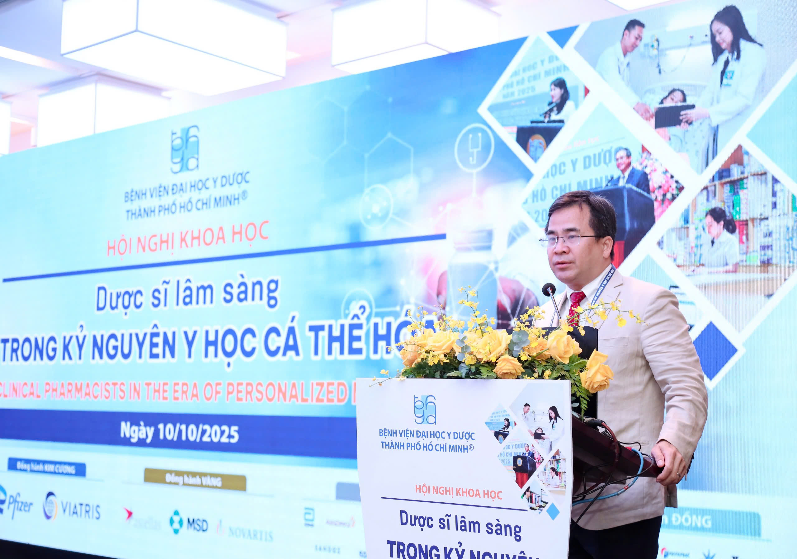 PGS TS. Ngô Quốc Đạt - Hiệu trưởng Đại học Y Dược TP HCM phát biểu khai mạc. PGS TS. Ngô Quốc Đạt - Hiệu trưởng Đại học Y Dược TP HCM phát biểu khai mạc.