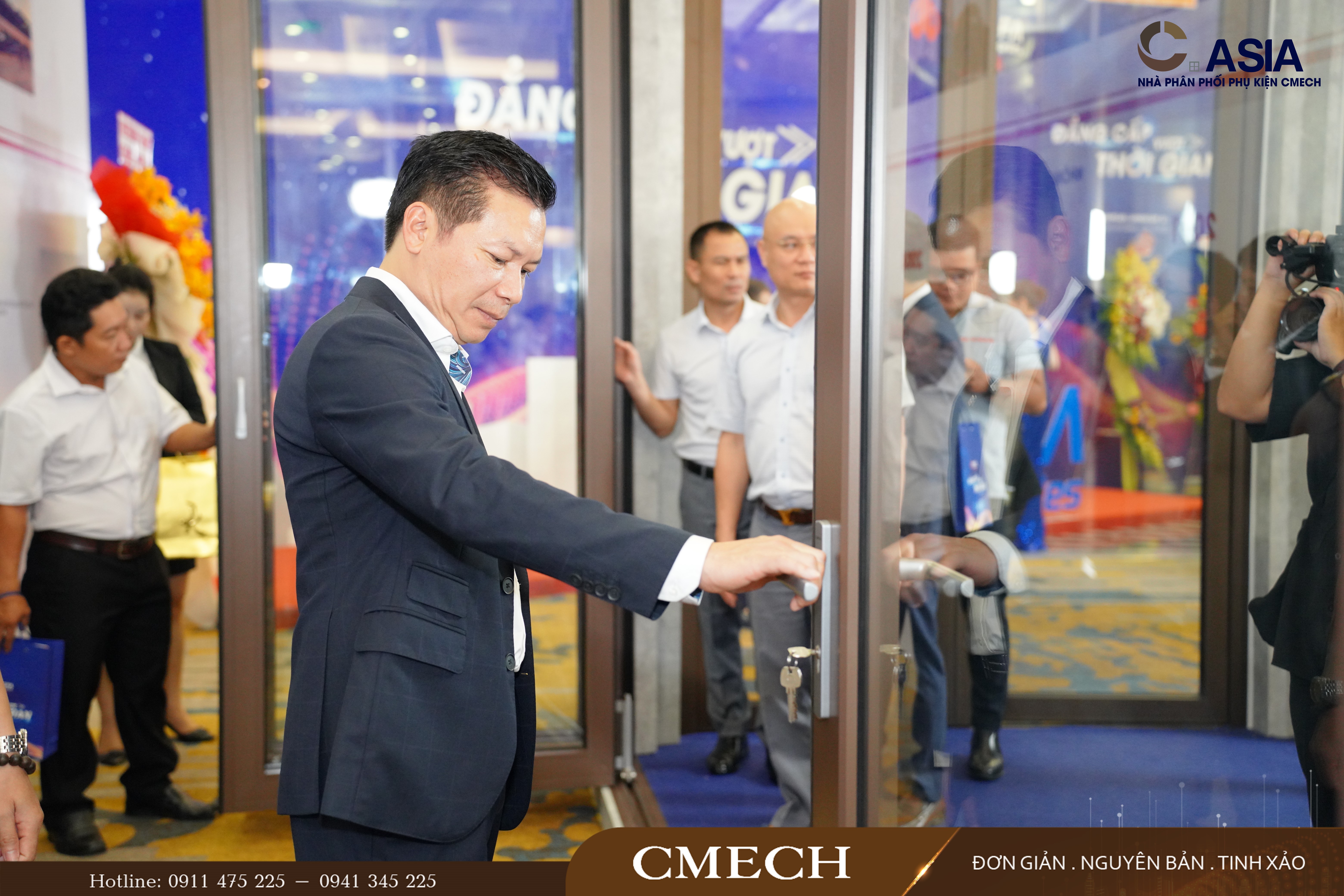 CMECH đồng h&#224;nh c&#249;ng Xingfa hệ Class A - Ảnh 1
