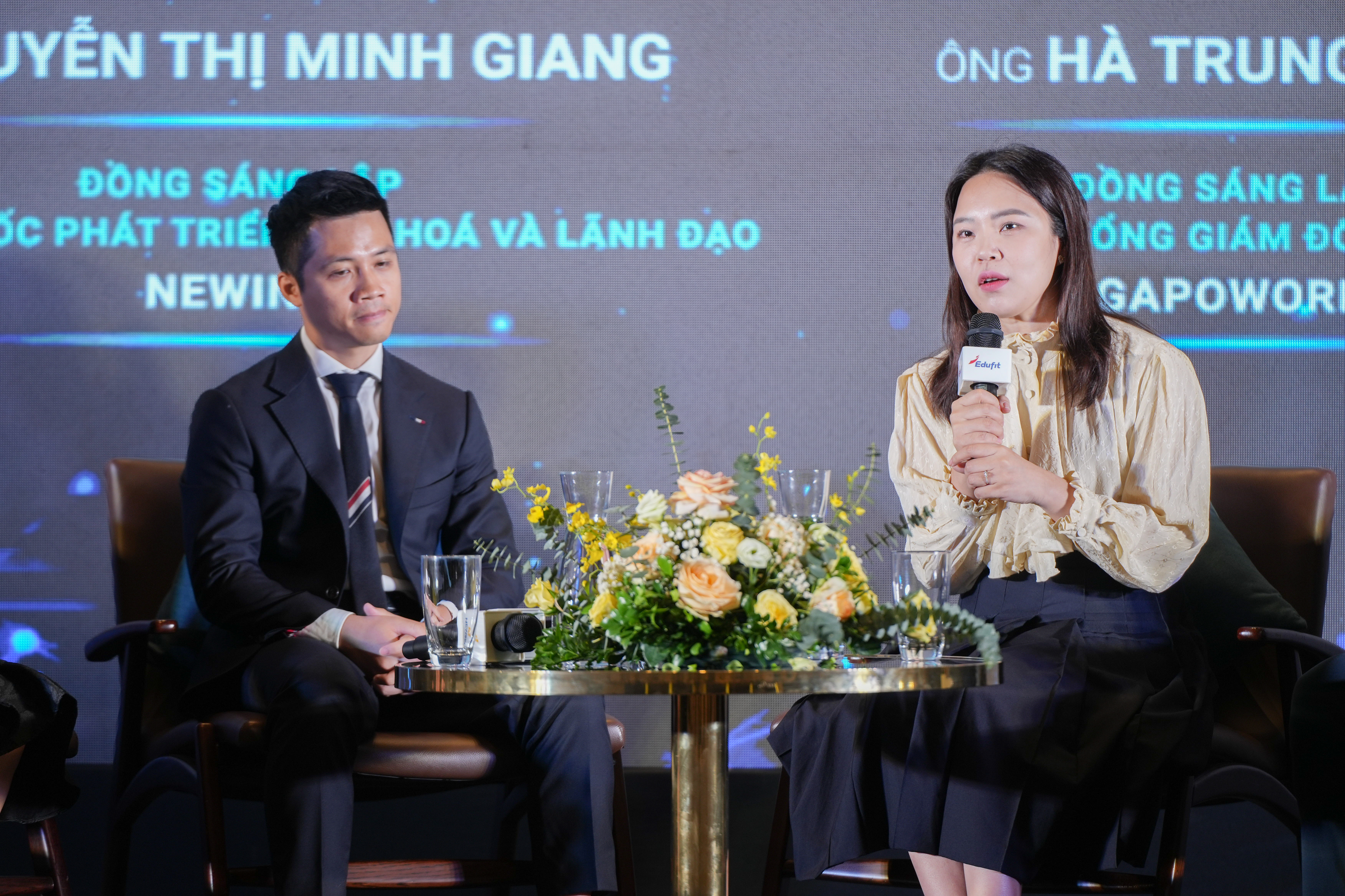 B&agrave; Trần Thị Huyền - Đồng s&aacute;ng lập, Ph&oacute; Tổng Gi&aacute;m đốc Edufit ph&aacute;t biểu tại phi&ecirc;n thảo luận.