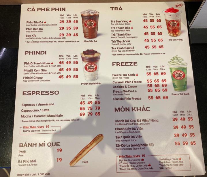 Menu các sản phẩm của Highlands Coffee được điều chỉnh tăng nhẹ khoảng 6.000 - 10.0000 đồng/cốc. Menu các sản phẩm của Highlands Coffee được điều chỉnh tăng nhẹ khoảng 6.000 - 10.0000 đồng/cốc.