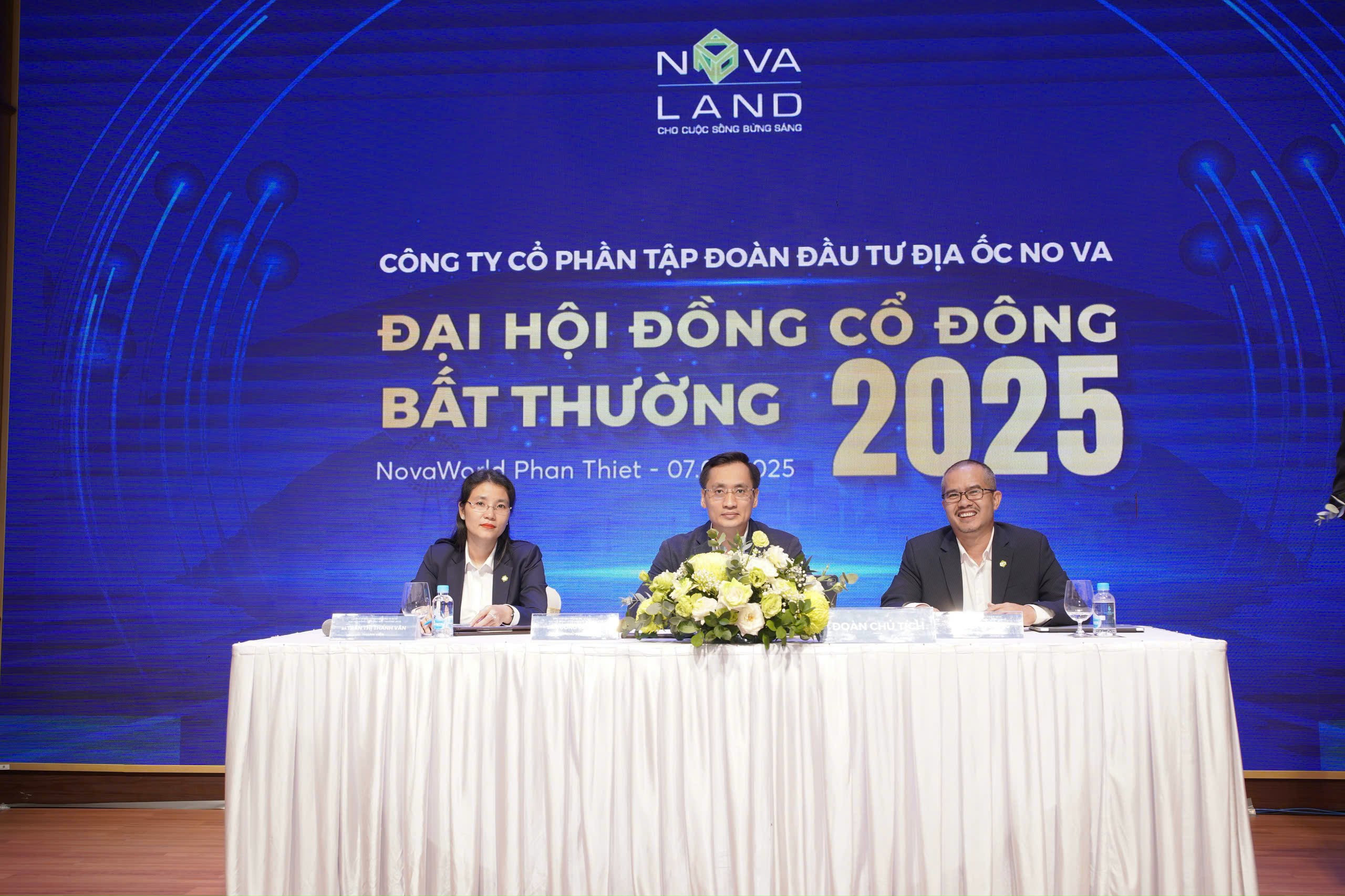Novaland (NVL) thông qua phương án hoán đổi nợ hơn 8.700 tỷ đồng và khoản vay chuyển đổi 5.000 tỷ đồng - Ảnh 1 Novaland (NVL) thông qua phương án hoán đổi nợ hơn 8.700 tỷ đồng và khoản vay chuyển đổi 5.000 tỷ đồng - Ảnh 1