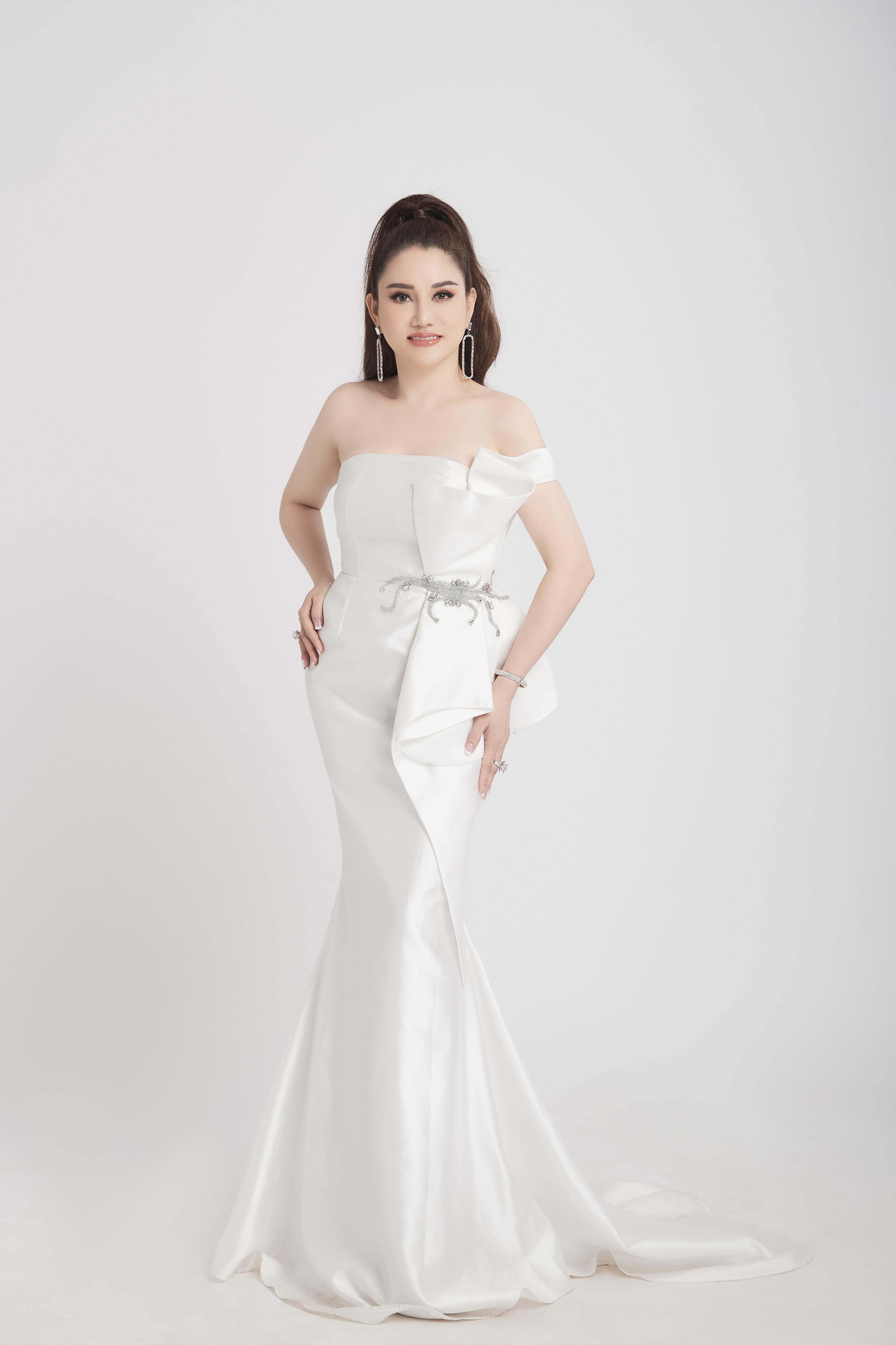 Đặng Thị Xu&#226;n Hương -&#160;Chủ tịch HĐQT C&#244;ng ty CP Thẩm mỹ viện Xu&#226;n Hương&#160;&amp; H&#224;nh tr&#236;nh 30 năm lặng thầm toả hương - Ảnh 3