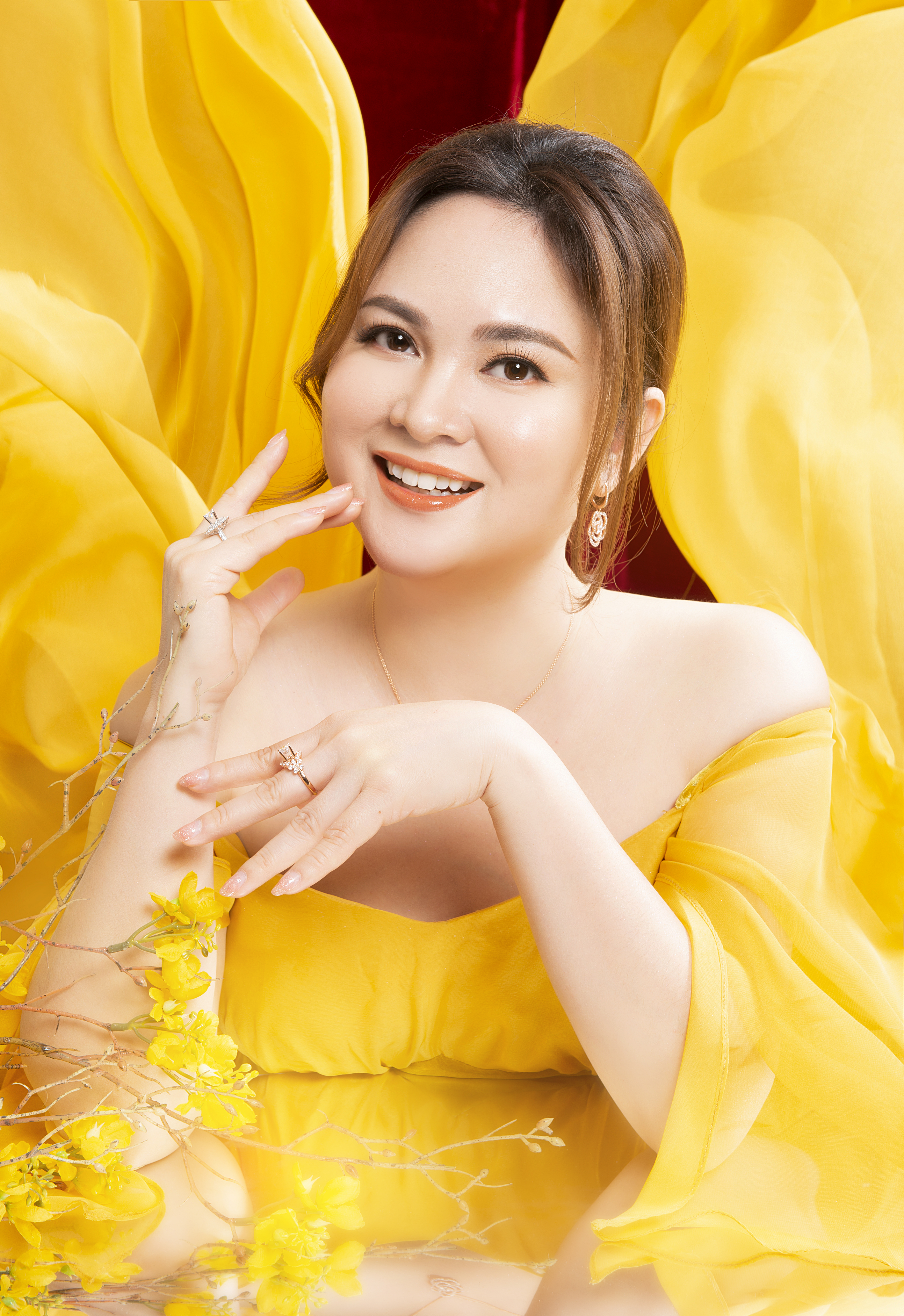 Doanh nh&#226;n Nguyễn Thị Thanh V&#226;n v&#224; “t&#236;nh y&#234;u vĩnh cửu” d&#224;nh cho Sherlyn Diamond - Ảnh 1
