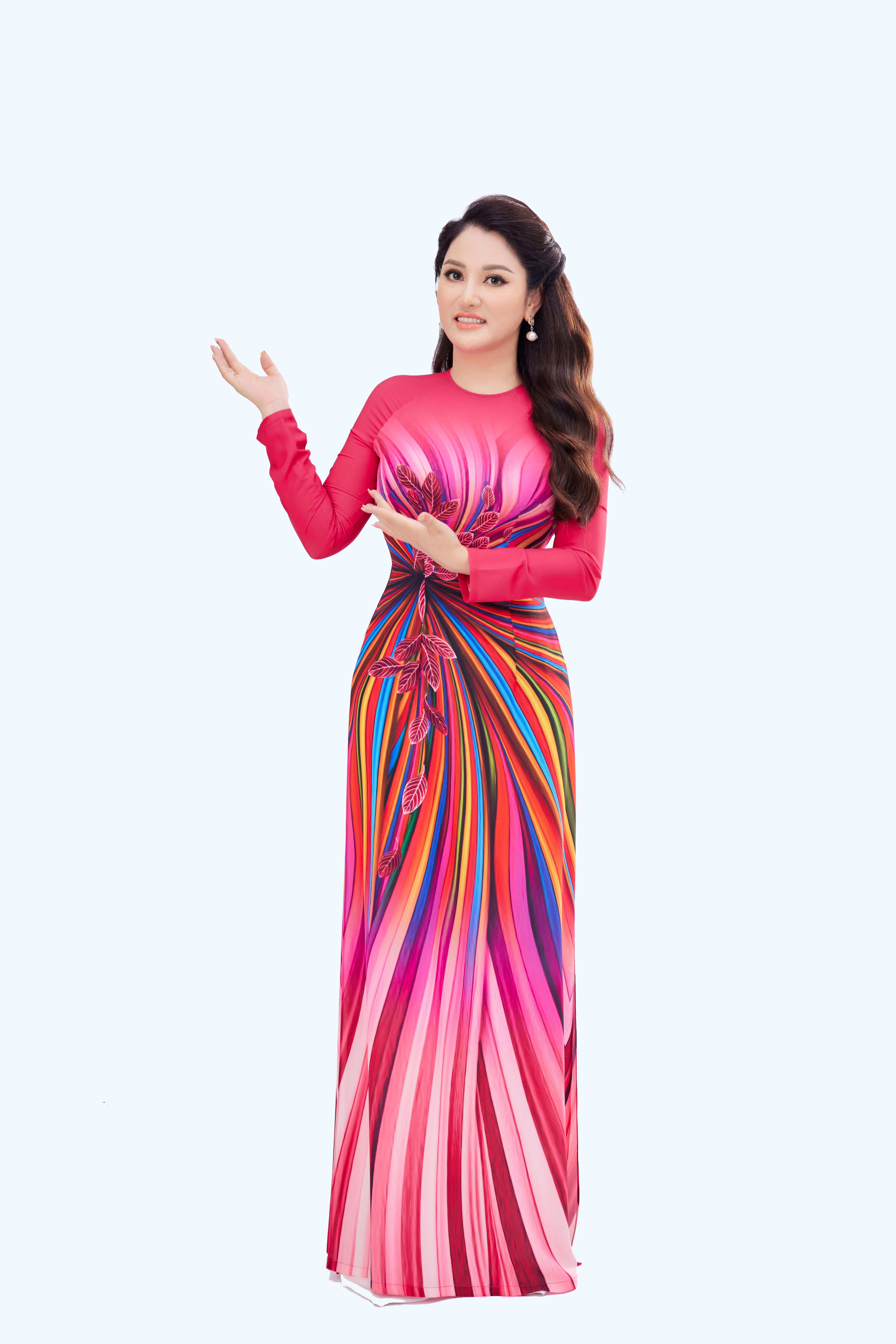 Đặng Thị Xu&#226;n Hương – Nh&#224; s&#225;ng lập Hệ thống thẩm mỹ Xu&#226;n Hương: Tận lực v&#236; đam m&#234;! - Ảnh 3