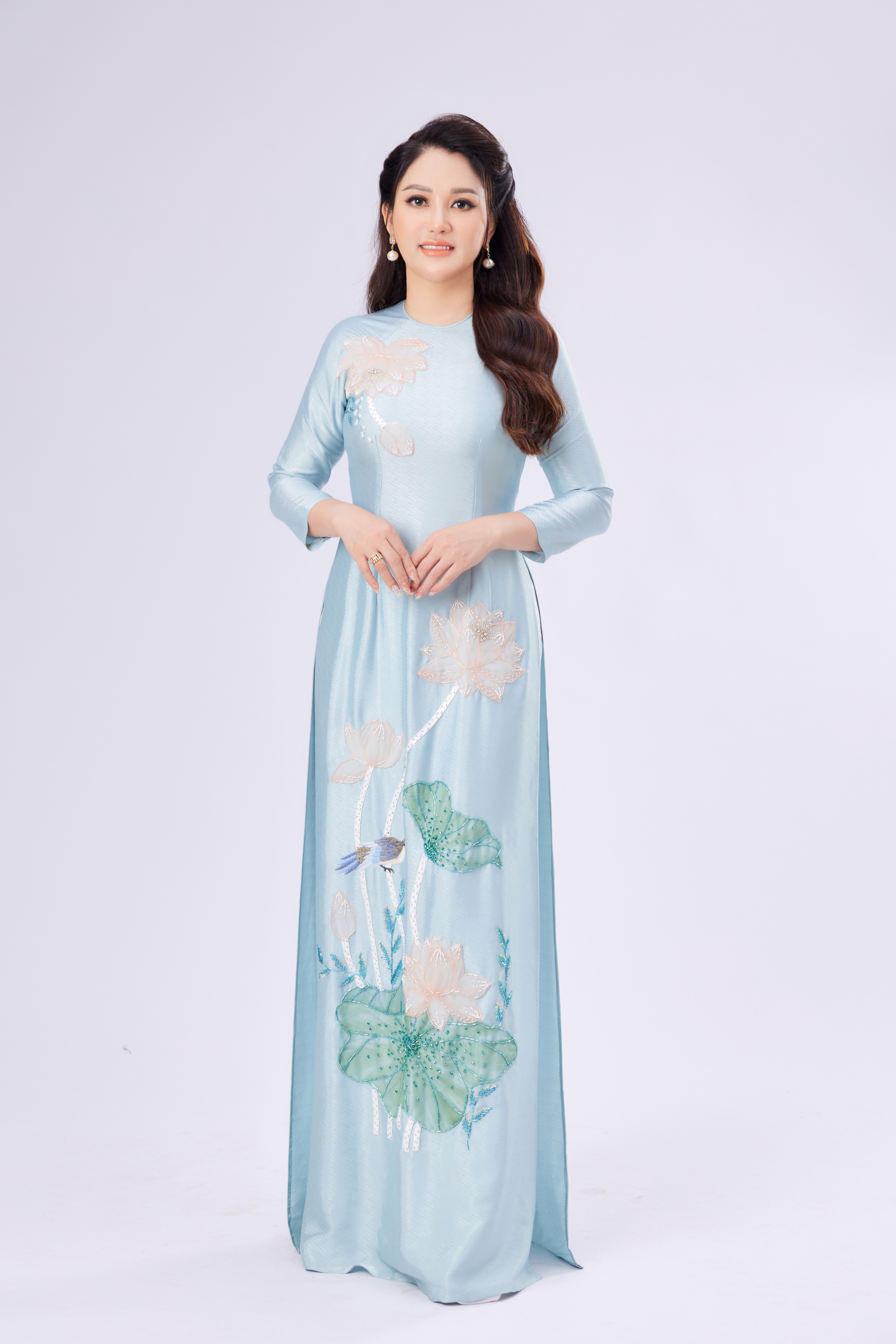 Đặng Thị Xu&#226;n Hương – Nh&#224; s&#225;ng lập Hệ thống thẩm mỹ Xu&#226;n Hương: Tận lực v&#236; đam m&#234;! - Ảnh 2
