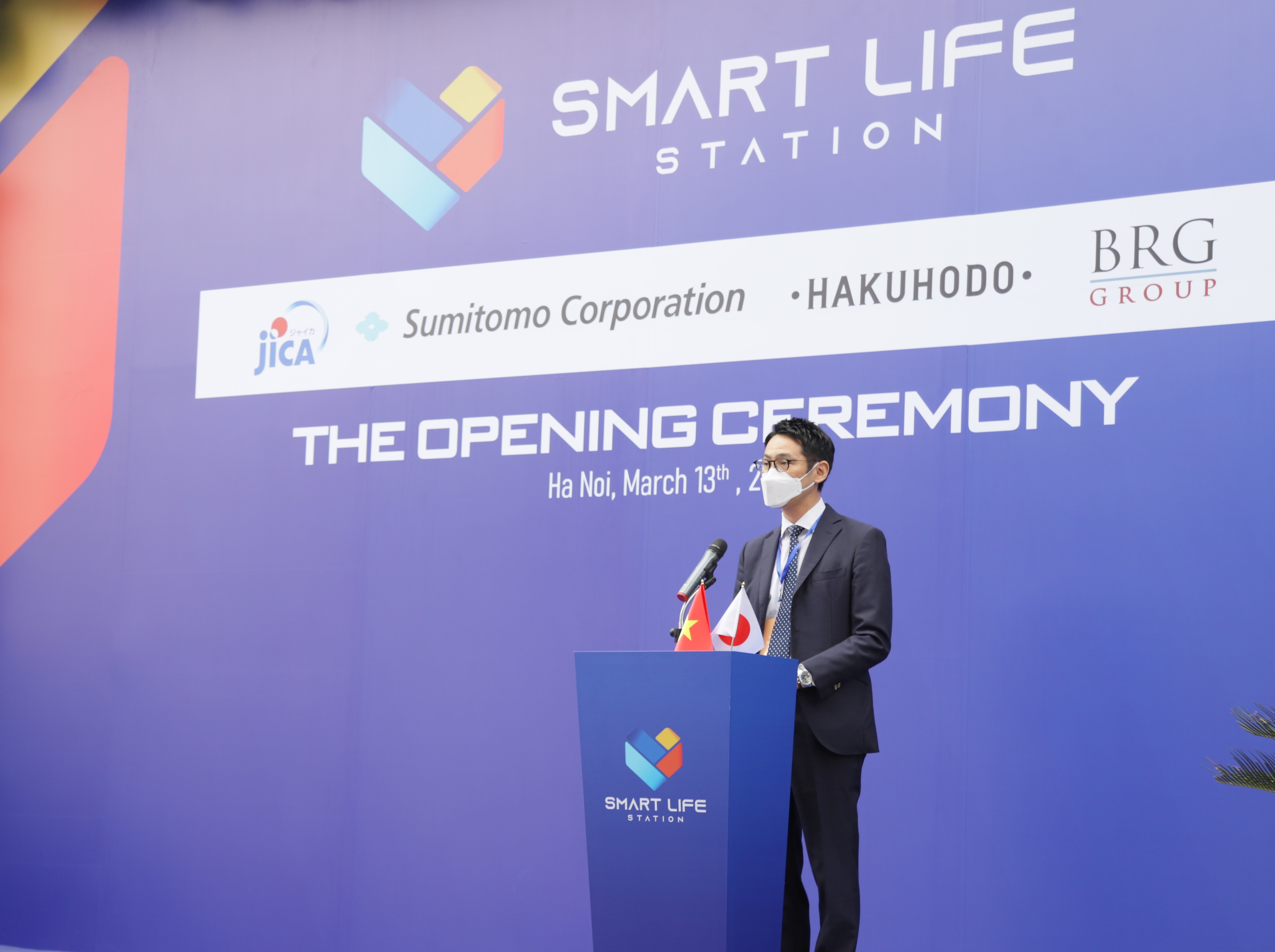 Tập đo&#224;n Sumitomo Corporation phối hợp c&#249;ng Tập đo&#224;n BRG khai trương m&#244; h&#236;nh trải nghiệm “Trạm kết nối cộng đồng” cho cư d&#226;n căn hộ tổ hợp chung cư Le Grand Jardin, H&#224; Nội - Ảnh 1