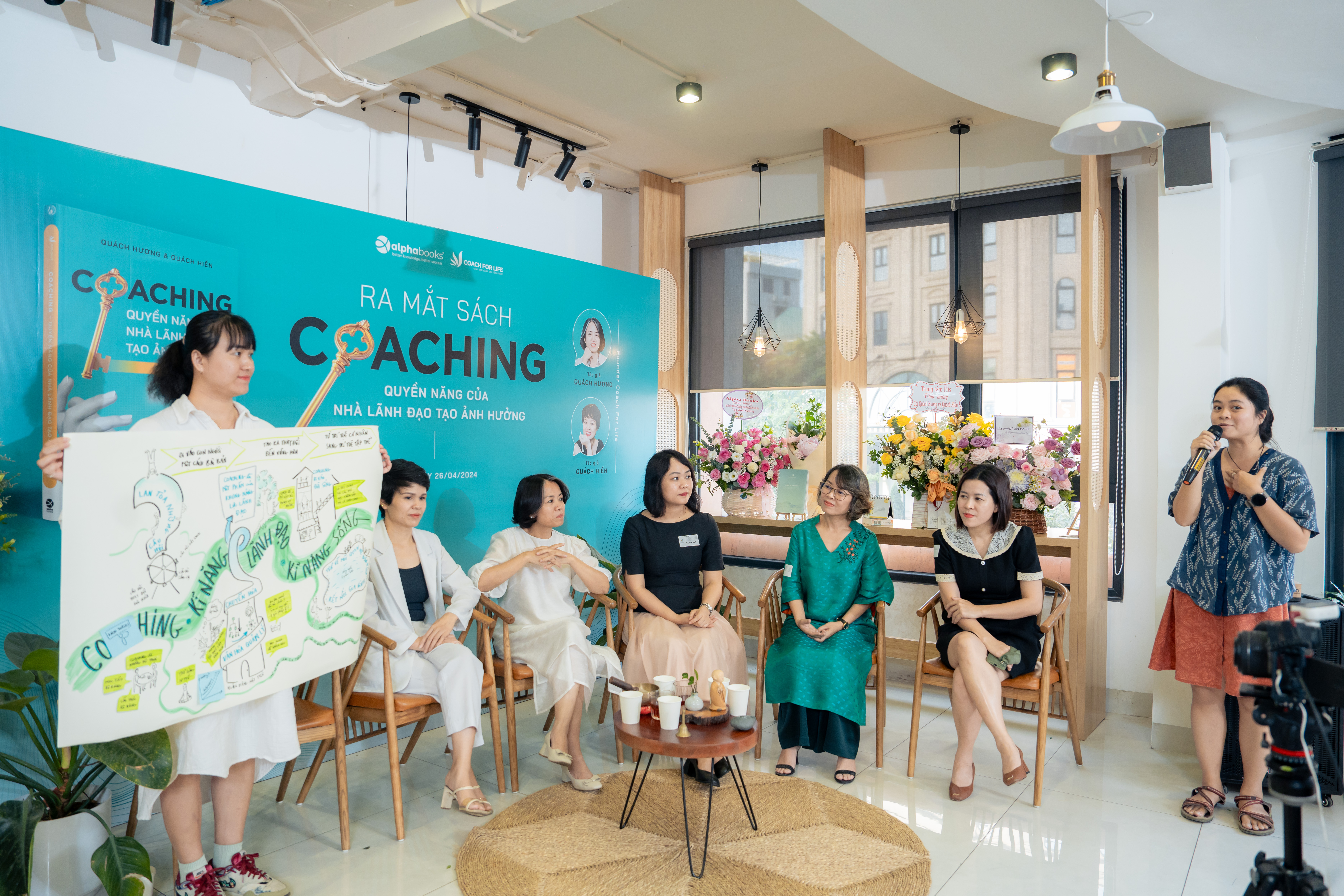 Cuốn s&#225;ch  “Coaching - Quyền năng của nh&#224; l&#227;nh đạo tạo ảnh hưởng” ch&#237;nh thức ra mắt độc giả - Ảnh 1